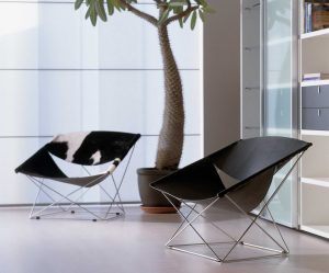 Butterfly / Fauteuil design en cuir peau de vache